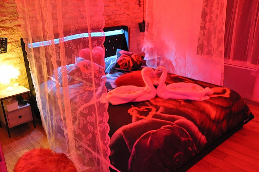 Le Secret du Pigeonnier - Love’nSpa - weekend en amoureux, love rooms avec spa ou jacuzzi privatif7 de Le Secret du Pigeonnier