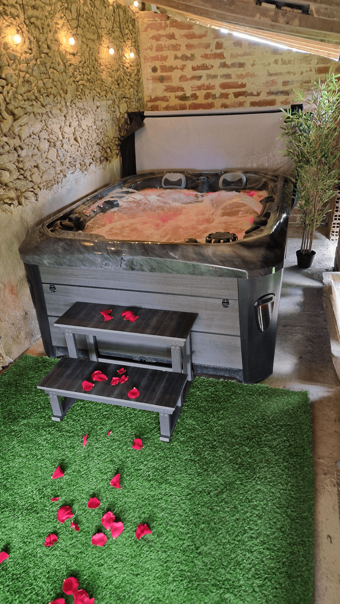 L'Ecrin d'Amour - Love’nSpa - weekend en amoureux, love rooms avec spa ou jacuzzi privatif2 de L'Ecrin d'Amour