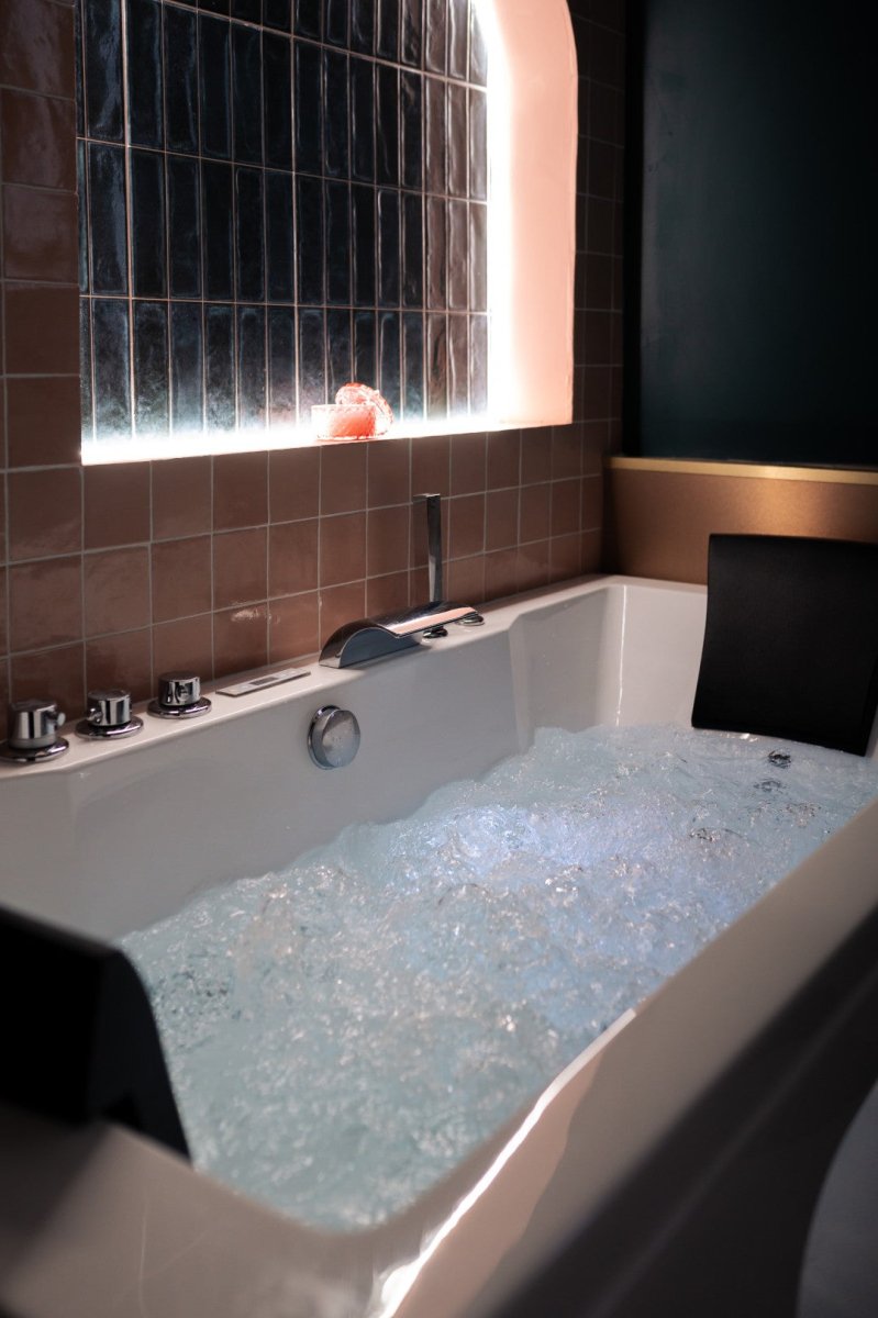 L'écrin du désir - Love’nSpa - weekend en amoureux, love rooms avec spa ou jacuzzi privatif10 de L'écrin du désir