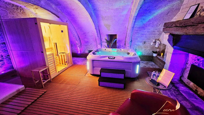 L'écrin - Le Studio - Love’nSpa - weekend en amoureux, love rooms avec spa ou jacuzzi privatif1 de L'écrin - Le Studio
