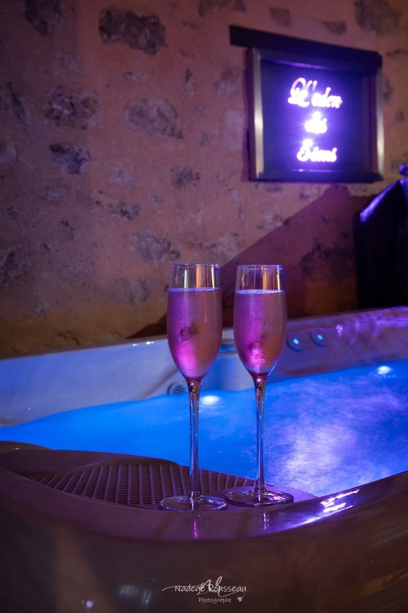 L'éden des 5 sens - Love’nSpa - weekend en amoureux, love rooms avec spa ou jacuzzi privatif12 de L'éden des 5 sens