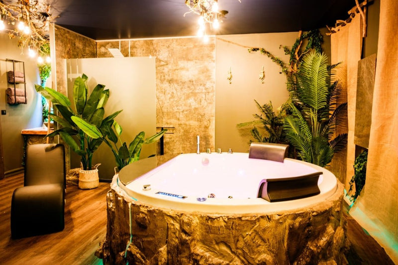 L'Eden Tropical - Love’nSpa - weekend en amoureux, love rooms avec spa ou jacuzzi privatif2 de L'Eden Tropical