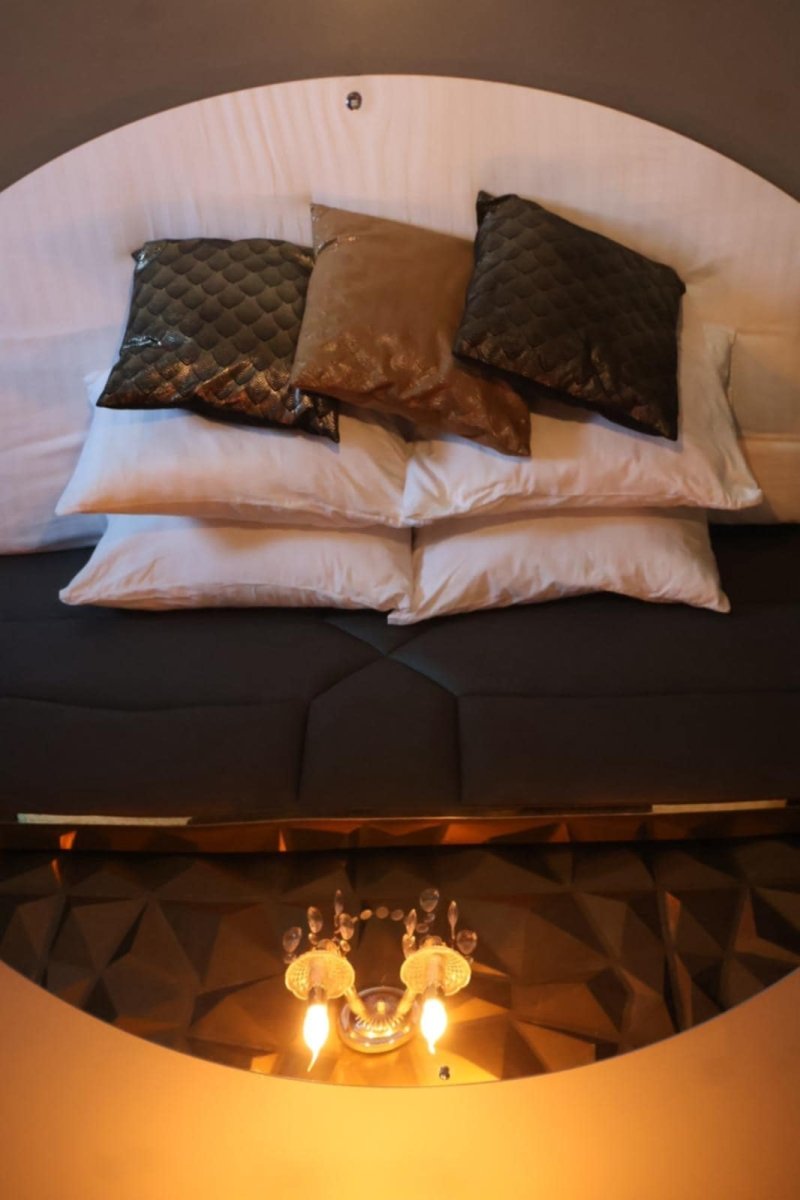 L'Élixir Vitré - La Suite de l'Elixir - Love’nSpa - weekend en amoureux, love rooms avec spa ou jacuzzi privatif12 de L'Élixir Vitré - La Suite de l'Elixir