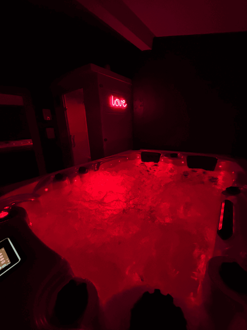 L'Entre - Nous - Love’nSpa - weekend en amoureux, love rooms avec spa ou jacuzzi privatif4 de L'Entre-Nous