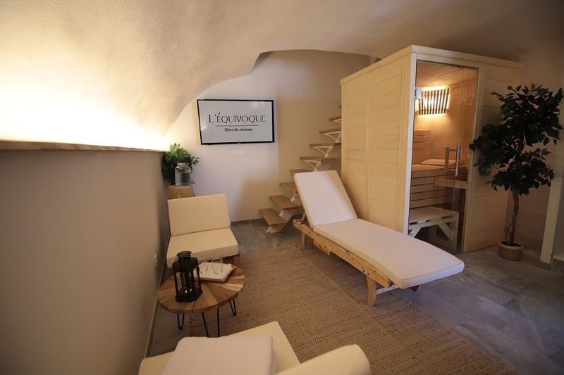 L'équivoque - Love’nSpa - weekend en amoureux, love rooms avec spa ou jacuzzi privatif2 de L'équivoque