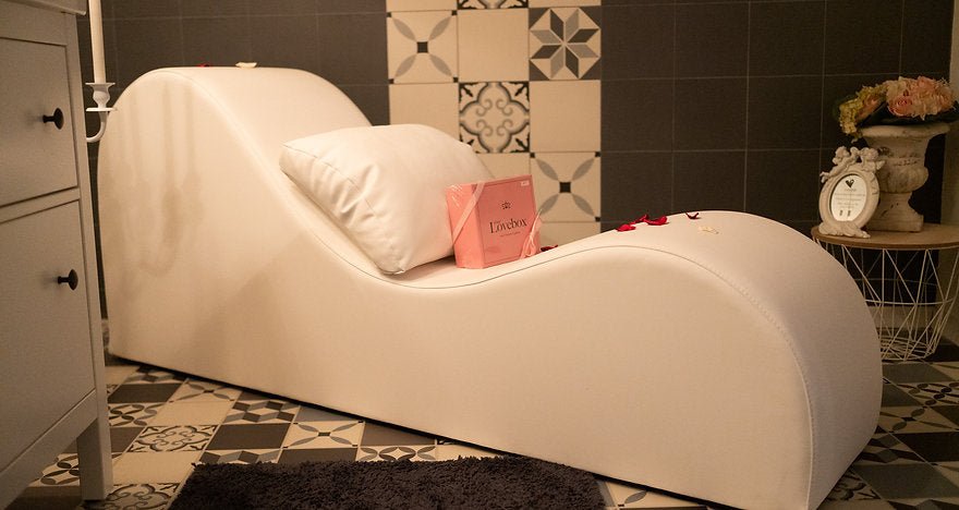 Les Charmes du Lac - Love’nSpa - weekend en amoureux, love rooms avec spa ou jacuzzi privatif5 de The Charms of the Lake