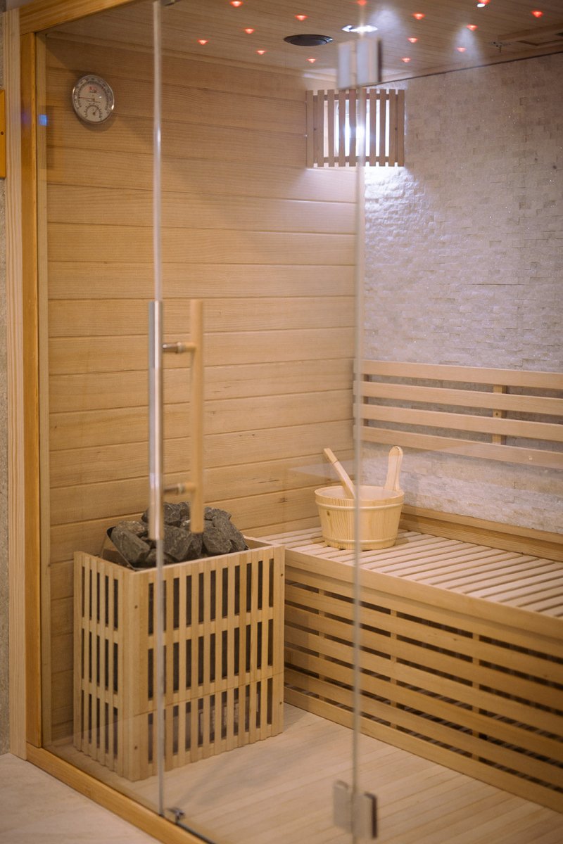 Les Eclats d'Amour - L'Éclat Séléné - Love’nSpa - weekend en amoureux, love rooms avec spa ou jacuzzi privatif6 de Les Eclats d'Amour - L'Éclat Séléné