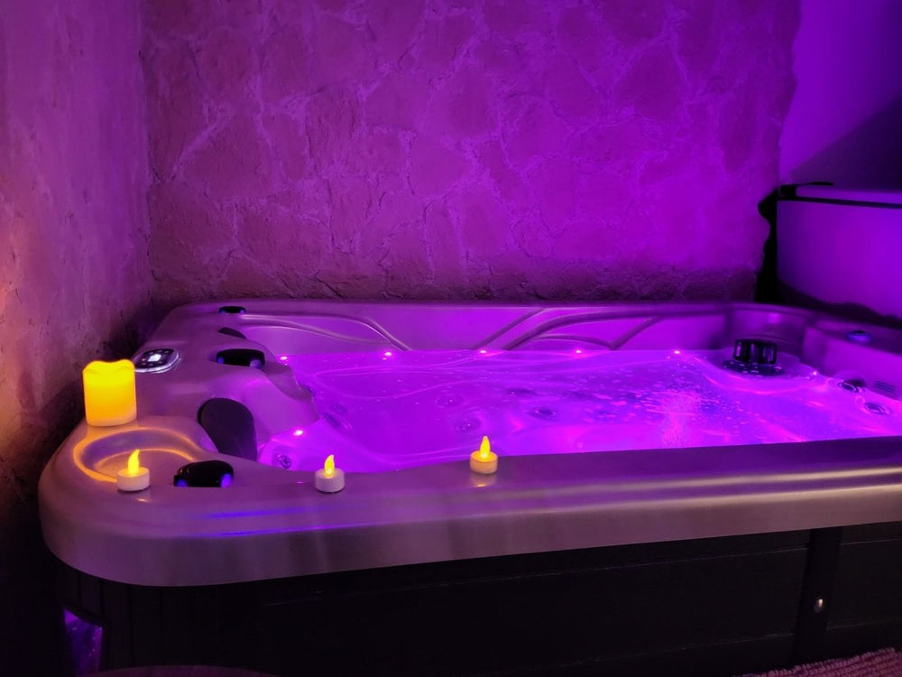 Les nuances de Mélis - Love’nSpa - weekend en amoureux, love rooms avec spa ou jacuzzi privatif1 de Les nuances de Mélis