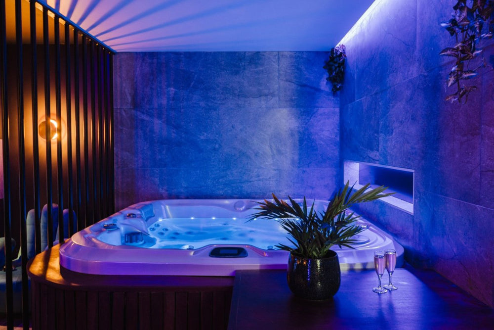 Les Private Places - Love’nSpa - weekend en amoureux, love rooms avec spa ou jacuzzi privatif2 de Les Private Places