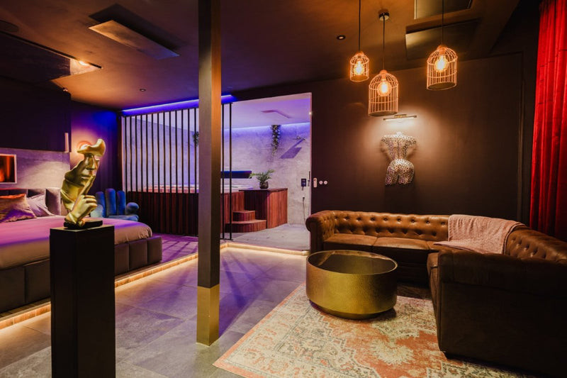 Les Private Places - Love’nSpa - weekend en amoureux, love rooms avec spa ou jacuzzi privatif2 de Les Private Places