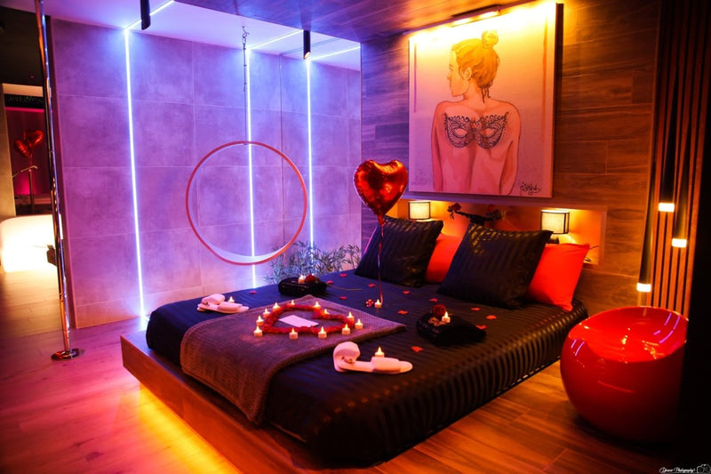 Les Secrets Rooms Bonneval - Love’nSpa - weekend en amoureux, love rooms avec spa ou jacuzzi privatif3 de Les Secrets Rooms Bonneval