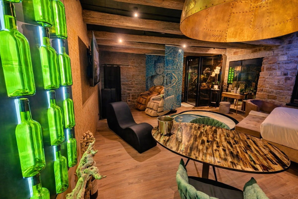 Les Suites du Bouddha Bleu - La Suite Samadhi - Love’nSpa - weekend en amoureux, love rooms avec spa ou jacuzzi privatif16 de Les Suites du Bouddha Bleu - La Suite Samadhi
