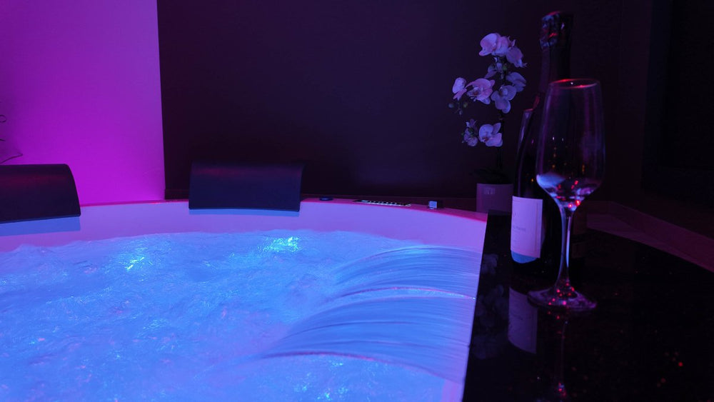 Les Suites du Payré - Suite Passion - Love’nSpa - weekend en amoureux, love rooms avec spa ou jacuzzi privatif4 de Les Suites du Payré - Suite Passion