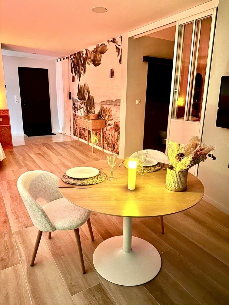 Les Suites du Payré - Suite Romance - Love’nSpa - weekend en amoureux, love rooms avec spa ou jacuzzi privatif14 de Les Suites du Payré - Suite Romance