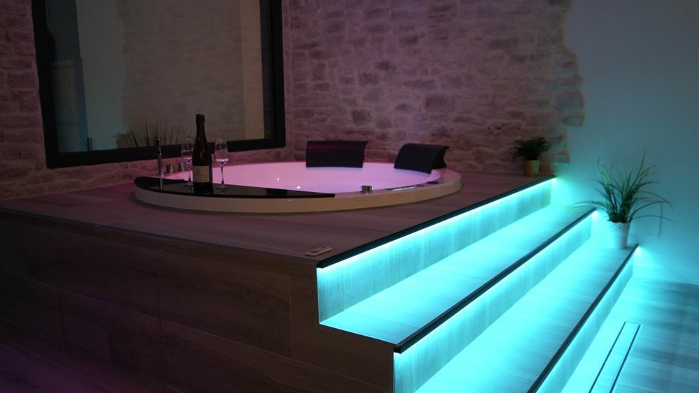 Les Suites du Payré - Suite Romance - Love’nSpa - weekend en amoureux, love rooms avec spa ou jacuzzi privatif9 de Les Suites du Payré - Suite Romance