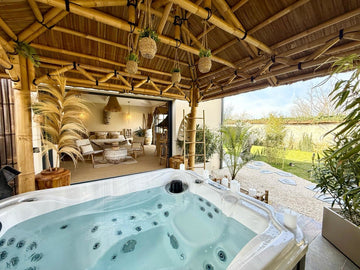 L'ESCALE A BALI - Love’nSpa - weekend en amoureux, love rooms avec spa ou jacuzzi privatif