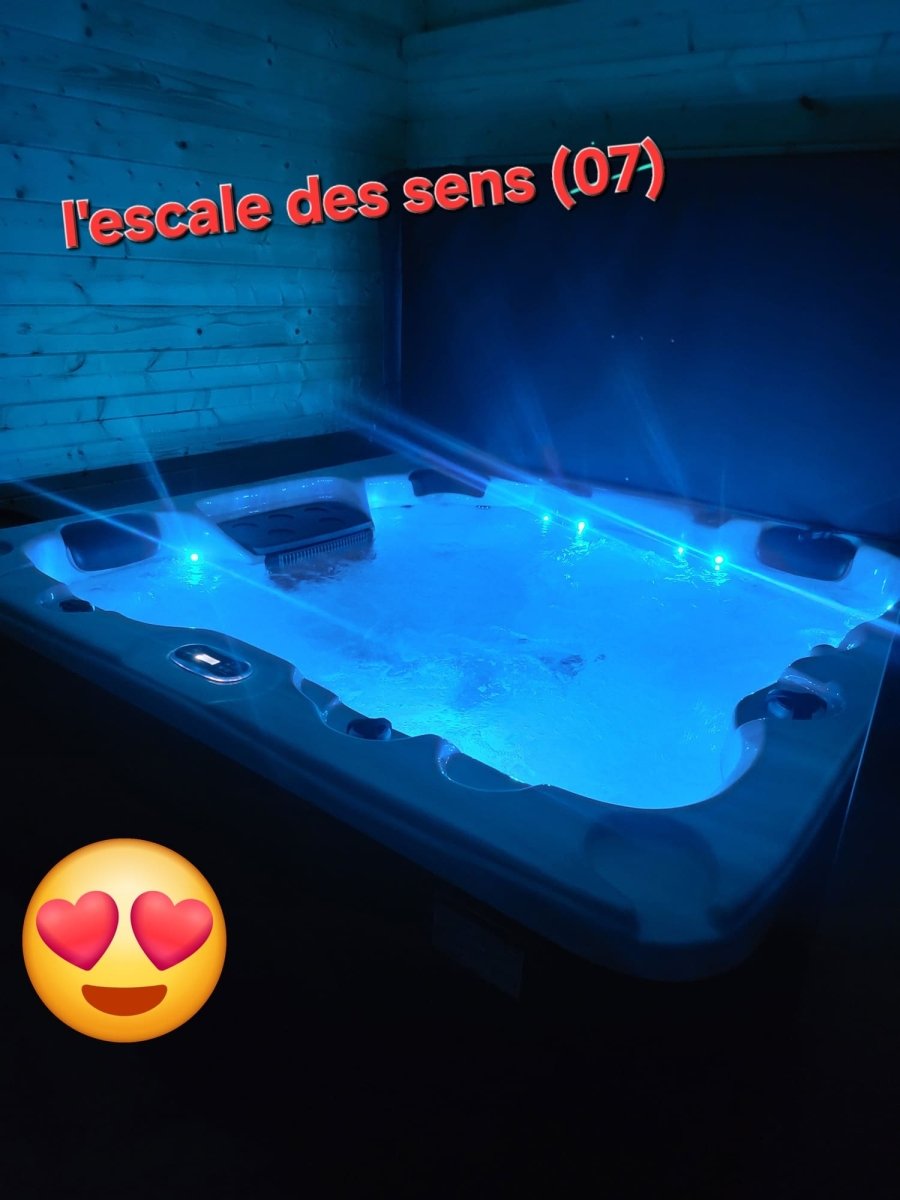 L'Escale des Sens - Love’nSpa - weekend en amoureux, love rooms avec spa ou jacuzzi privatif5 de L'Escale des Sens