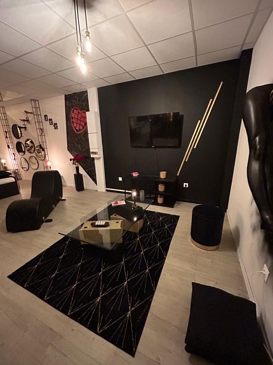 L'escapade sensuelle - Love’nSpa - weekend en amoureux, love rooms avec spa ou jacuzzi privatif8 de L'escapade sensuelle