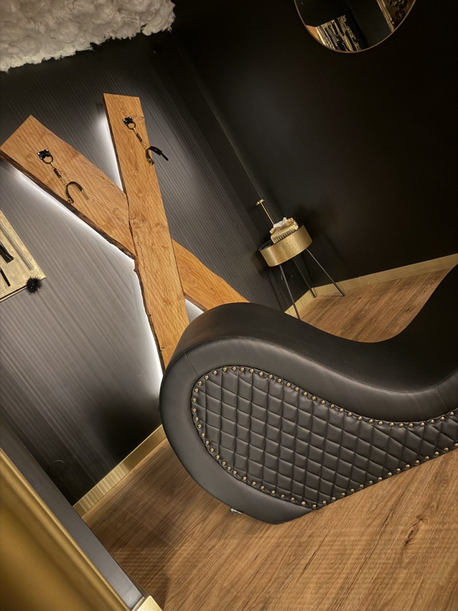 L’Etreinteroom - Love’nSpa - weekend en amoureux, love rooms avec spa ou jacuzzi privatif11 de L’Etreinteroom