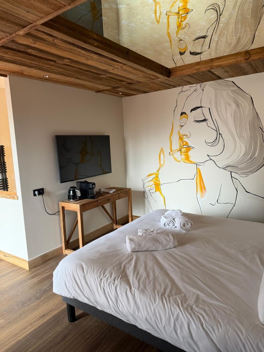 L'évasion - Love’nSpa - weekend en amoureux, love rooms avec spa ou jacuzzi privatif3 de L'évasion