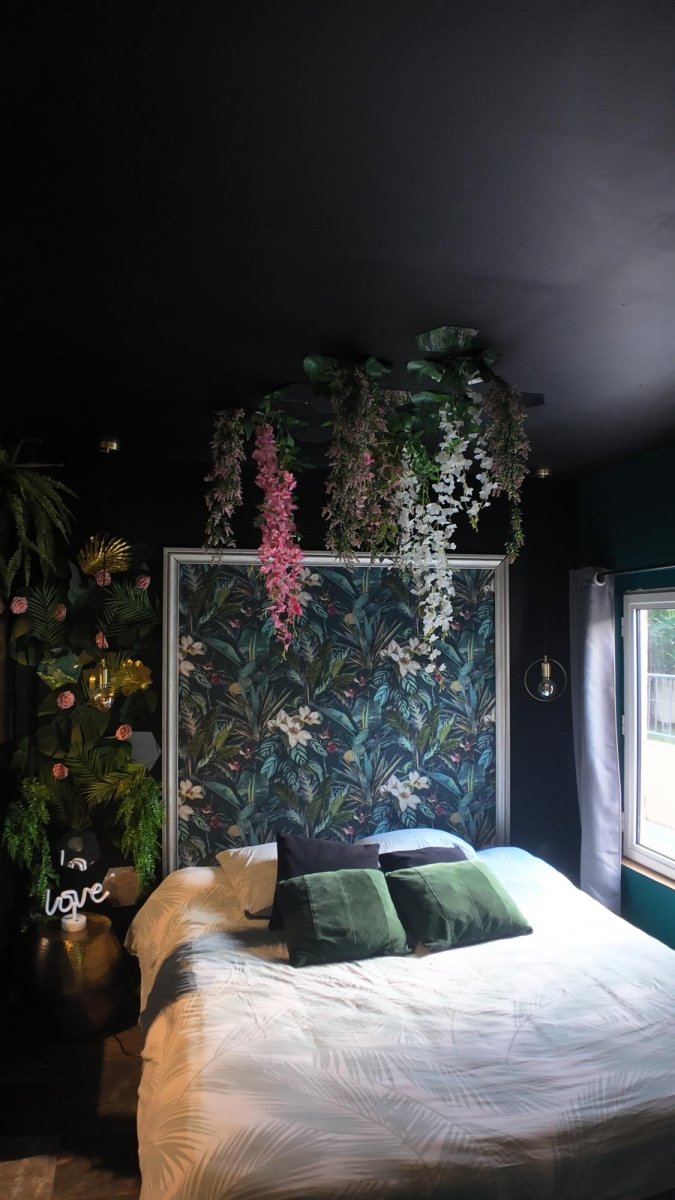 L'Everest Rooms - Love Room Amazone - Love’nSpa - weekend en amoureux, love rooms avec spa ou jacuzzi privatif9 de L'Everest Rooms - Love Room Amazone