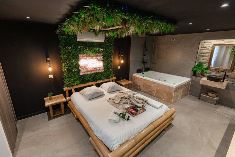 L'Expérience Love Room - Love’nSpa - weekend en amoureux, love rooms avec spa ou jacuzzi privatif3 de L'Expérience Love Room