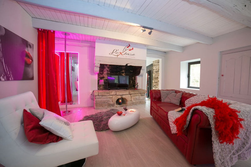 L'Extase - Love’nSpa - weekend en amoureux, love rooms avec spa ou jacuzzi privatif3 de L'Extase
