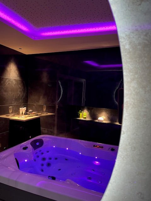 L'INSTAglam - Love’nSpa - weekend en amoureux, love rooms avec spa ou jacuzzi privatif4 de L'INSTAglam