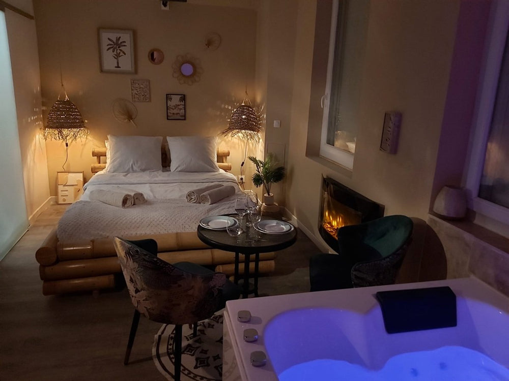 L'instant d'évasion - Love’nSpa - weekend en amoureux, love rooms avec spa ou jacuzzi privatif7 de L'instant d'évasion