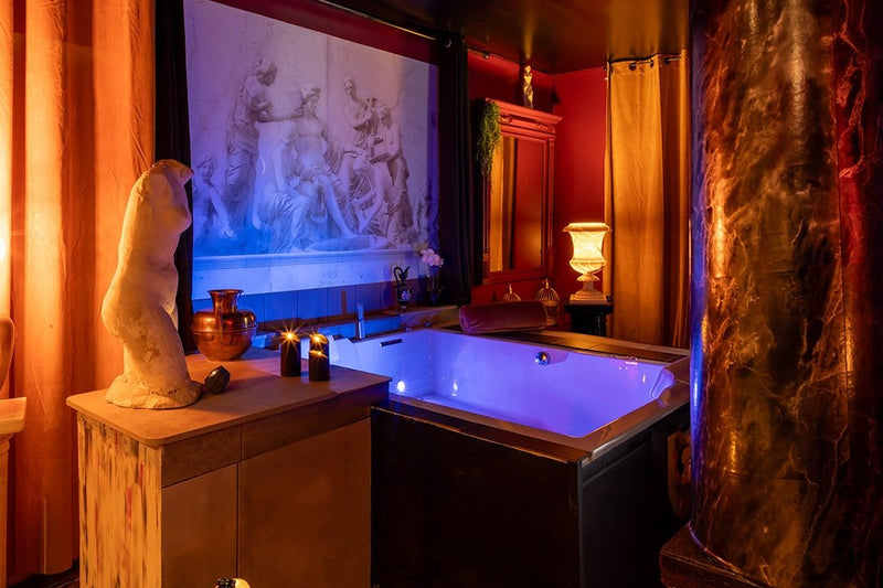 L'Instant Volage - Love’nSpa - weekend en amoureux, love rooms avec spa ou jacuzzi privatif3 de L'Instant Volage