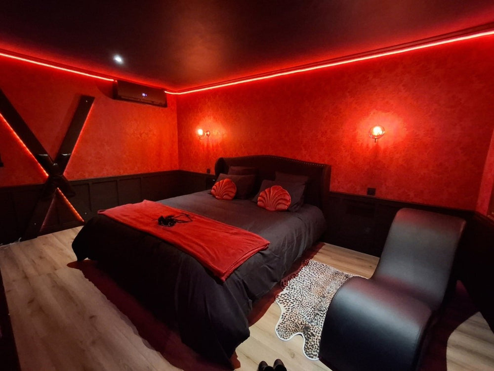 L'Instant X - La Villa 1900 - Love’nSpa - weekend en amoureux, love rooms avec spa ou jacuzzi privatif1 de L'Instant X - La Villa 1900