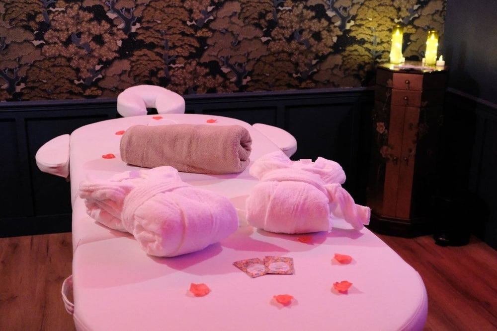 L'Instant X - La Villa 1900 - Love’nSpa - weekend en amoureux, love rooms avec spa ou jacuzzi privatif4 de L'Instant X - La Villa 1900