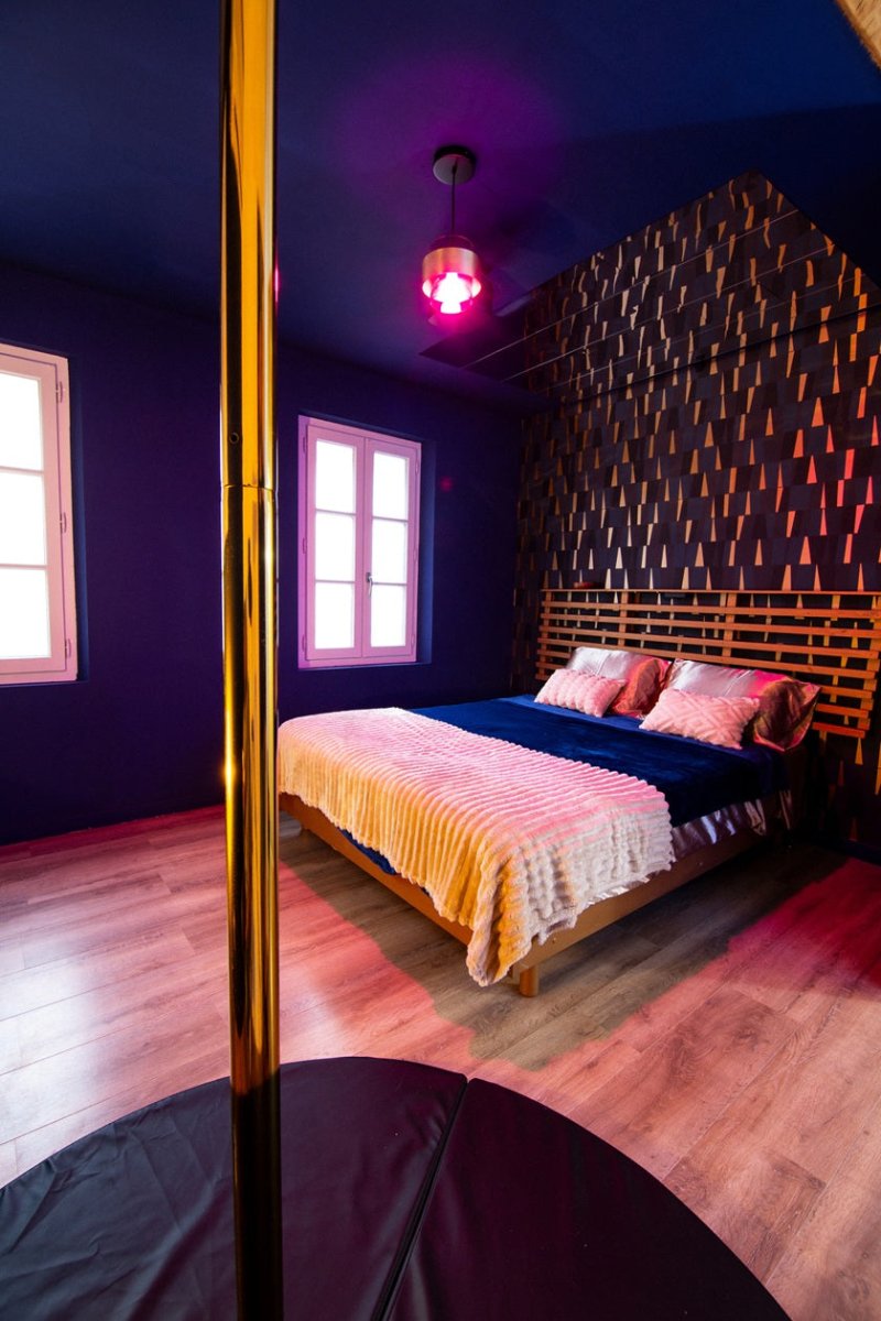 Locked loveroom - Love’nSpa - weekend en amoureux, love rooms avec spa ou jacuzzi privatif6 de Locked loveroom