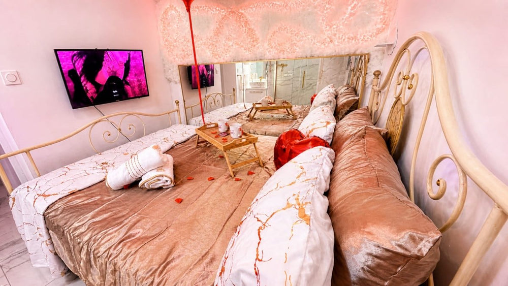Lova Rosa - Love’nSpa - weekend en amoureux, love rooms avec spa ou jacuzzi privatif6 de Lova Rosa