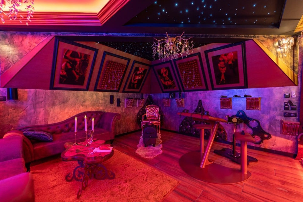 Love And Sex Room - La Marquise - Love’nSpa - weekend en amoureux, love rooms avec spa ou jacuzzi privatif7 de Love And Sex Room - La Marquise