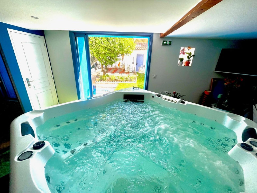 Love & Kinky Room with big SPAs & Sauna - Love’nSpa - weekend en amoureux, love rooms avec spa ou jacuzzi privatif18 de Love & Kinky Room with big SPAs & Sauna