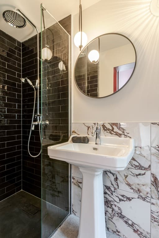 Love Room Alsace - La Courtisane - Love’nSpa - weekend en amoureux, love rooms avec spa ou jacuzzi privatif17 de Love Room Alsace - La Courtisane