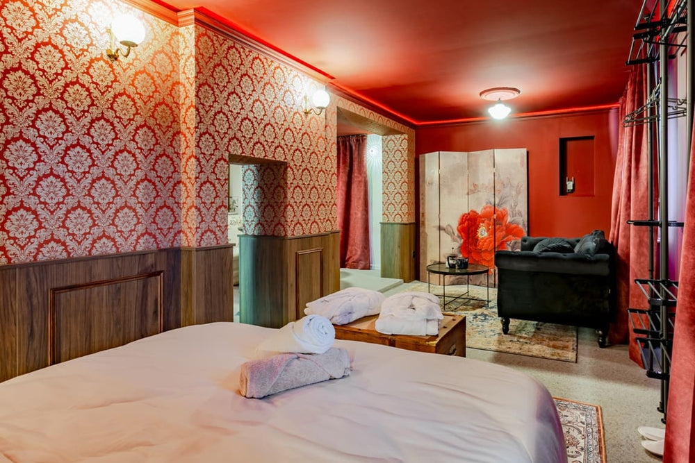 Love Room Alsace - La Courtisane - Love’nSpa - weekend en amoureux, love rooms avec spa ou jacuzzi privatif15 de Love Room Alsace - La Courtisane