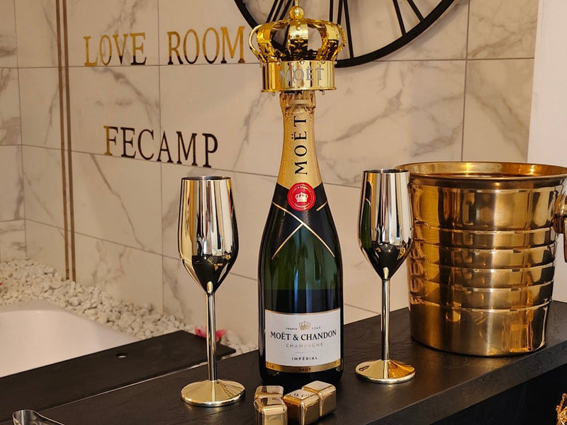 Love Room Fécamp - Appartement 3 - Love’nSpa - weekend en amoureux, love rooms avec spa ou jacuzzi privatif3 de Love Room Fécamp - Appartement 3