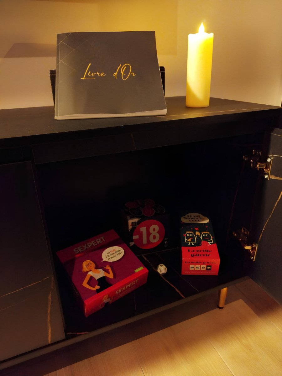 Love - Room, Gîte 4 étoiles, 50 Nuances Romantiques - Love’nSpa - weekend en amoureux, love rooms avec spa ou jacuzzi privatif6 de Love-Room, Gîte 4 étoiles, 50 Nuances Romantiques