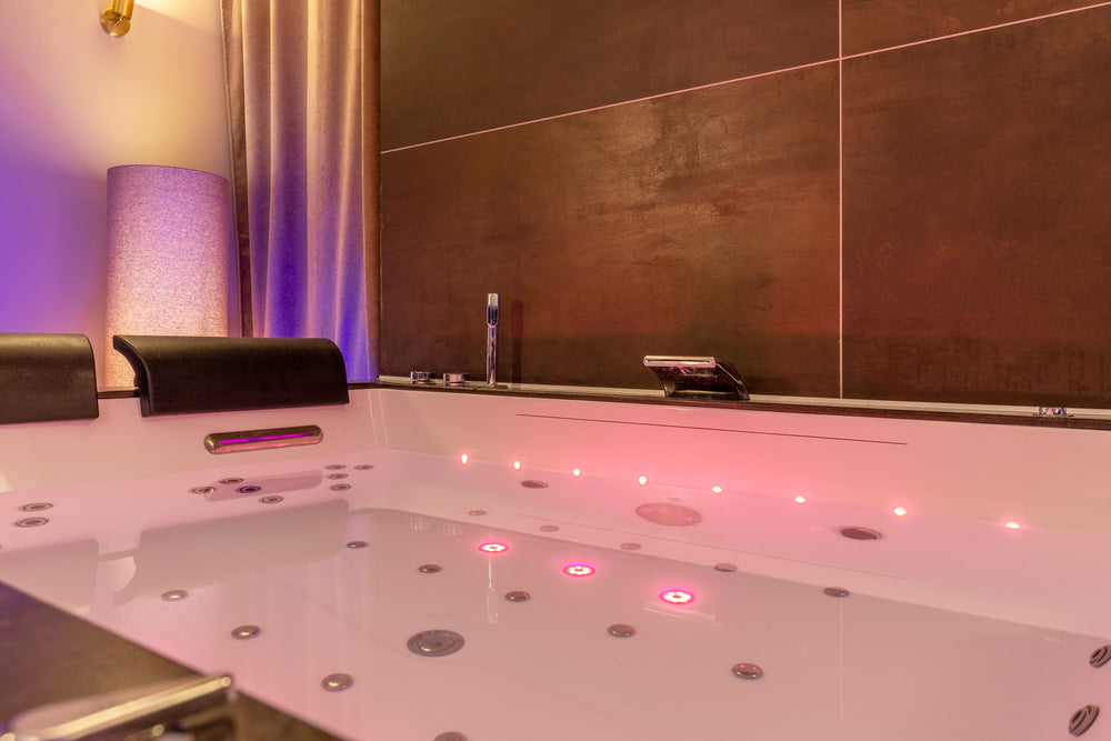 Love room la Voûte - Baillargues - Love’nSpa - weekend en amoureux, love rooms avec spa ou jacuzzi privatif20 de Love room la Voûte | Baillargues