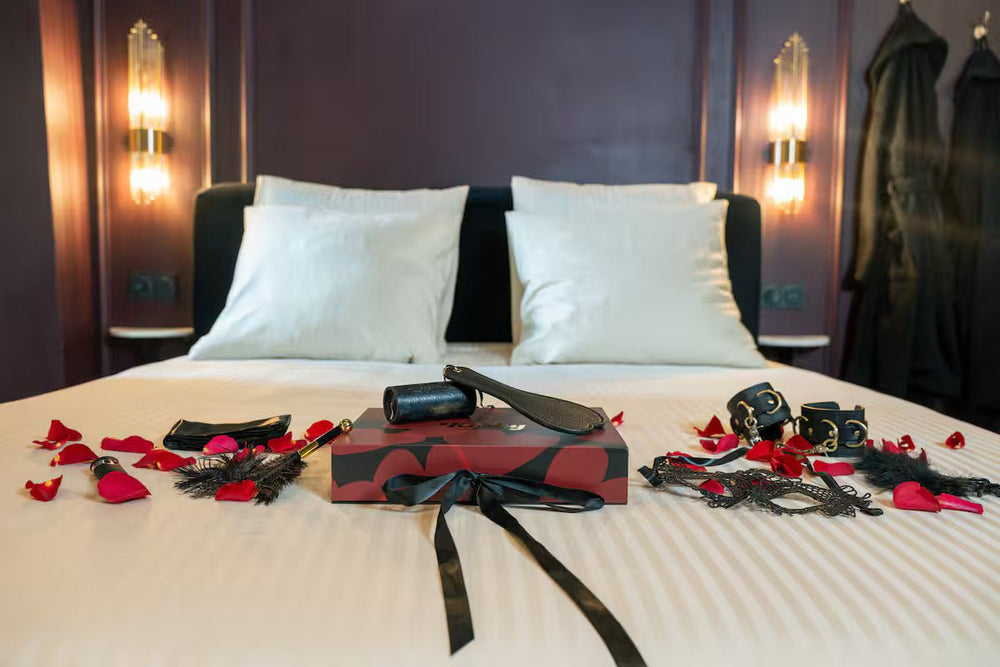 Love Room Luxe – Balnéo – Cinéma - Love’nSpa - weekend en amoureux, love rooms avec spa ou jacuzzi privatif7 de Love Room Luxe – Balnéo – Cinéma