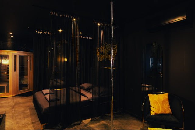 Love Room Villeurbanne - Love’nSpa - weekend en amoureux, love rooms avec spa ou jacuzzi privatif14 de Love Room Dr Rollet