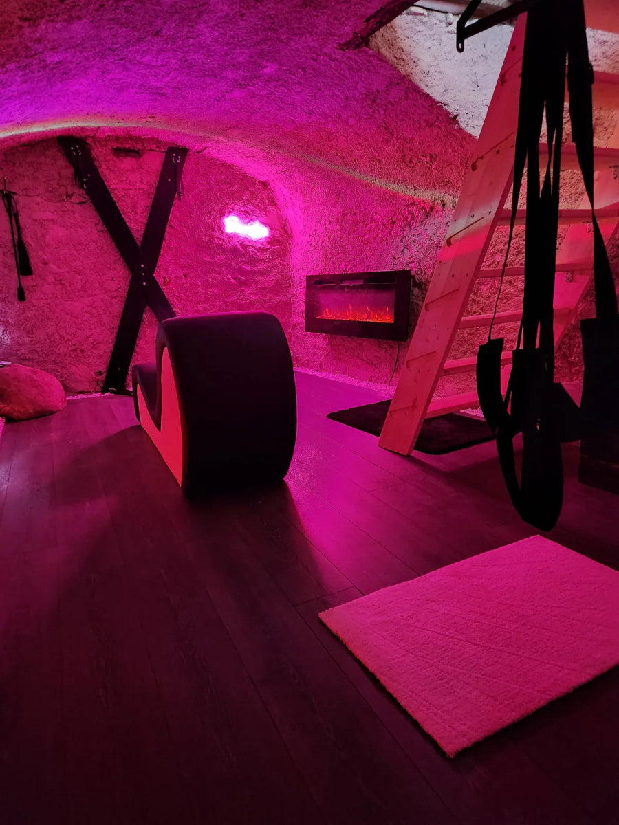 Loveroom L'Instant Précieux - Love’nSpa - weekend en amoureux, love rooms avec spa ou jacuzzi privatif6 de Loveroom L'Instant Précieux
