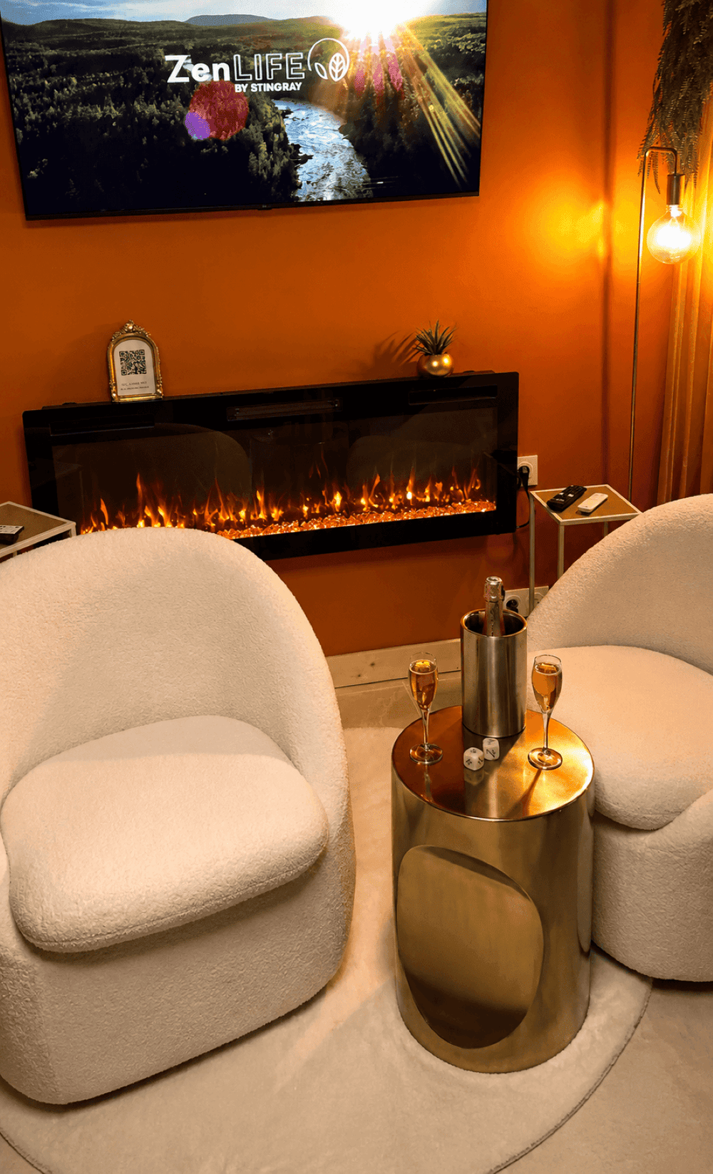 LoveRoom Poitiers Futuroscope - Love’nSpa - weekend en amoureux, love rooms avec spa ou jacuzzi privatif10 de Le Logis d’Agnès – Love Room à 15 min du Futuroscope