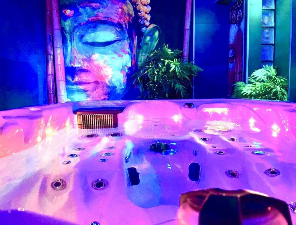 Loveroom Valenciennes - Suite Loveroom - Love’nSpa - weekend en amoureux, love rooms avec spa ou jacuzzi privatif16 de Loveroom Valenciennes
