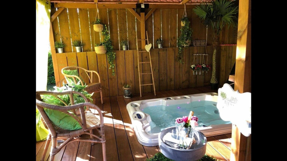 Lovin’ Chalets - L’Idylle Chalet - Love’nSpa - weekend en amoureux, love rooms avec spa ou jacuzzi privatif10 de Lovin’ Chalets - L’Idylle Chalet