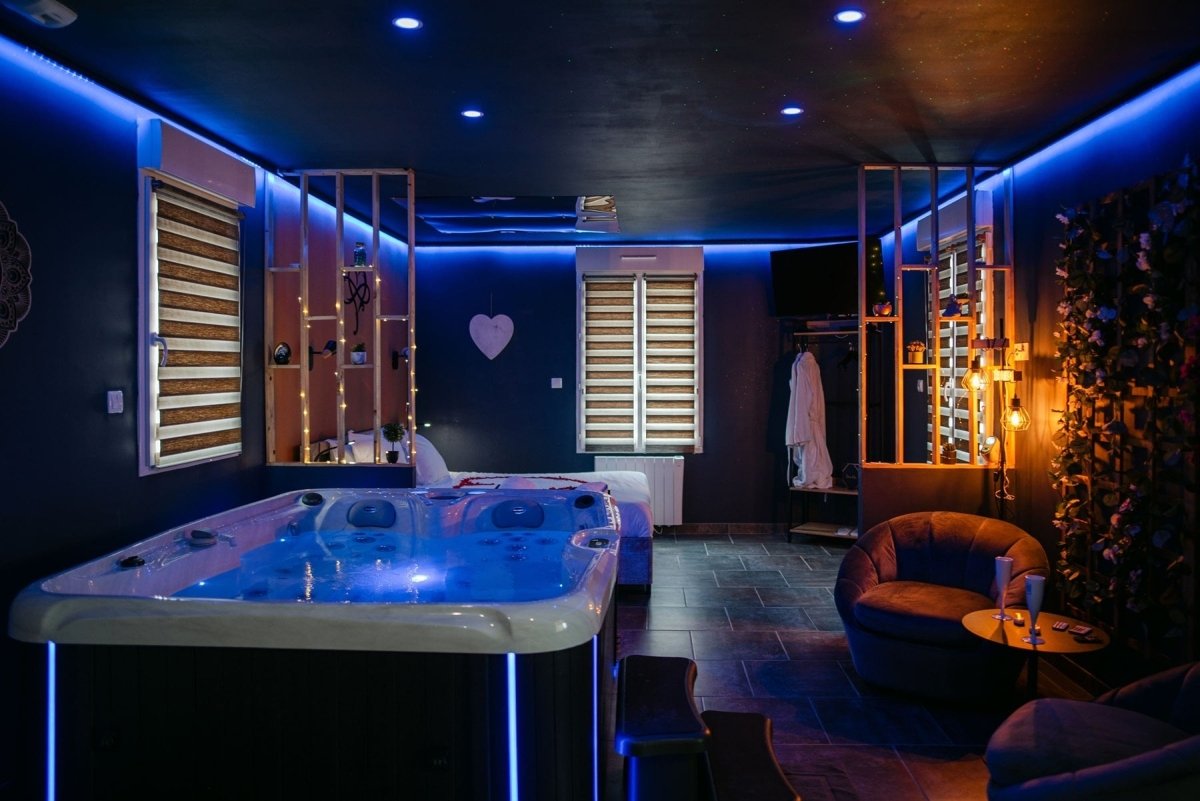 Lov'infini - Love’nSpa - weekend en amoureux, love rooms avec spa ou jacuzzi privatifLov'infini