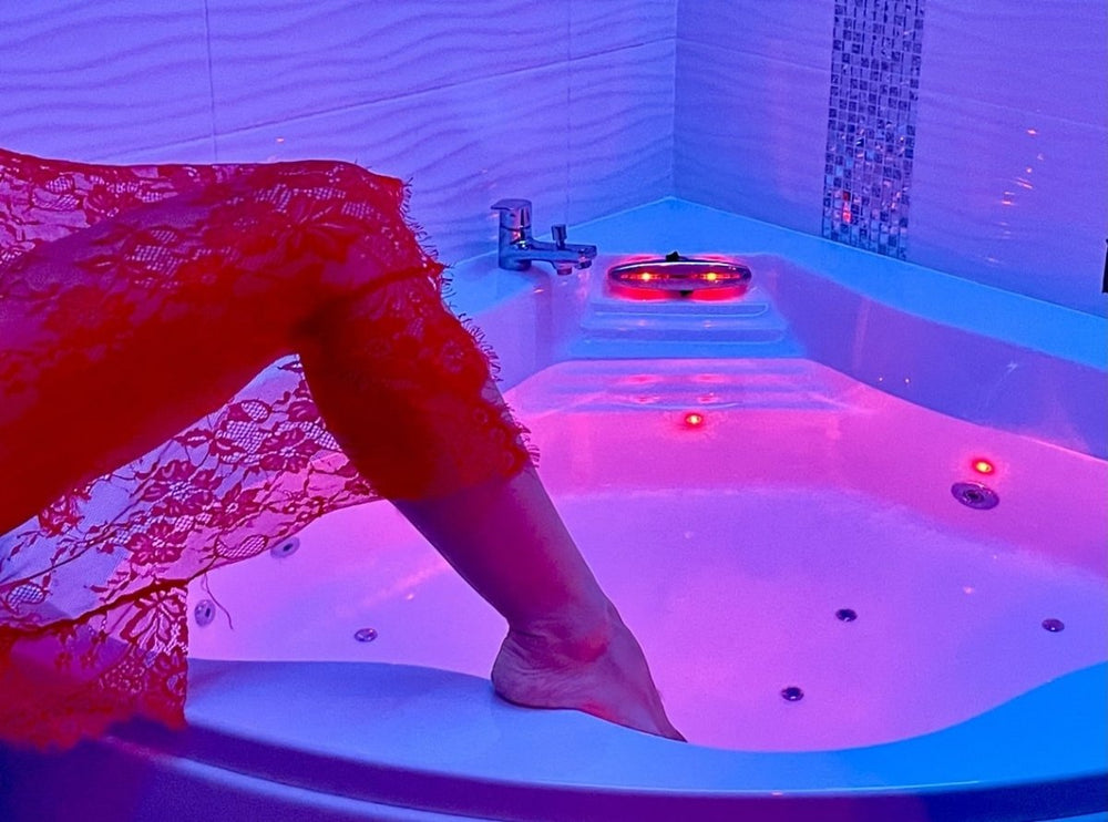 Maison de Monplaisir - Love Room Lyon - Love’nSpa - weekend en amoureux, love rooms avec spa ou jacuzzi privatif1 de Maison de Monplaisir - Love Room Lyon