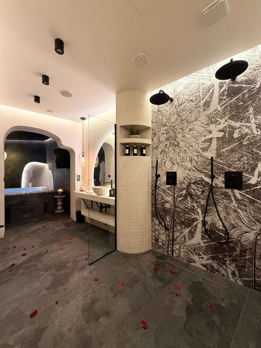 Maison Nina, Expérience Prestige - 2 - Love’nSpa - weekend en amoureux, love rooms avec spa ou jacuzzi privatif14 de Maison Nina, Expérience Prestige - 2